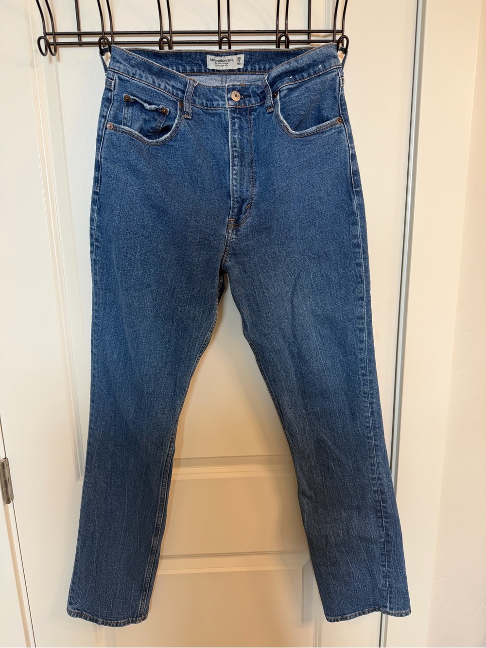 Abercrombie & Fitch The Slim Straight Ultra High Rise